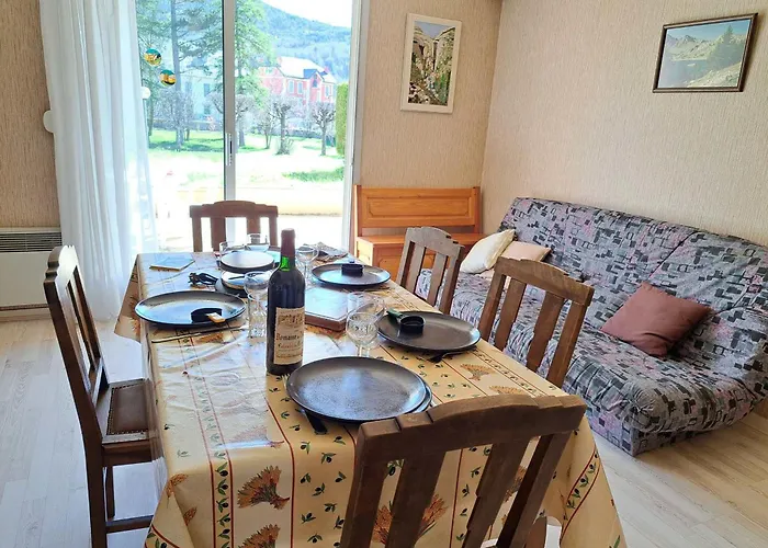 아파트 T2 Centre De Avec Garage Ferme - Fr-1-165a-101 *